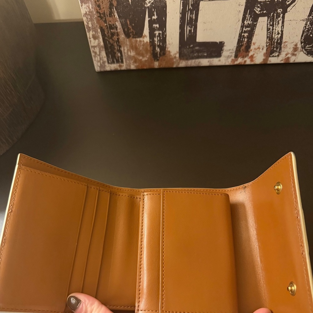 Celine Triomphe Compact Wallet - Picture 6 of 12